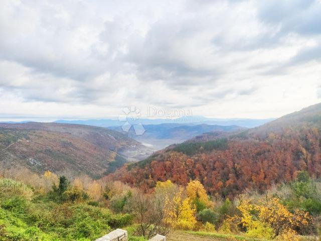 KAMENA KUĆA, OPRTALJ, POGLED, MIR I TIŠINA