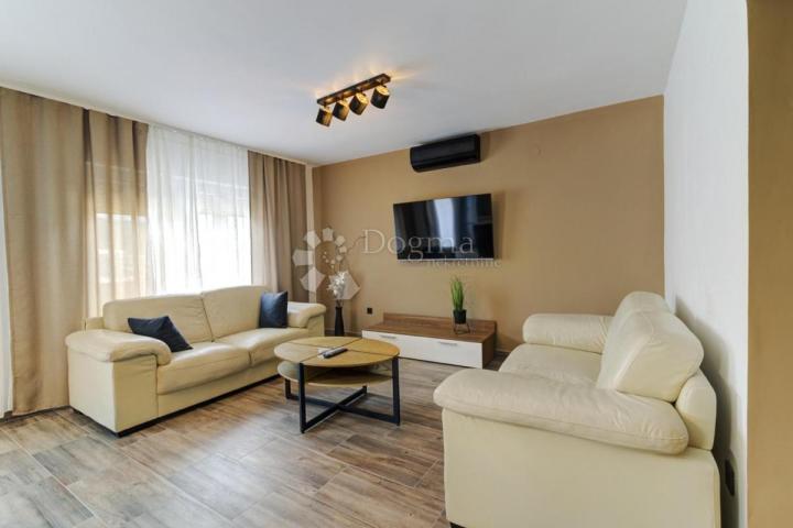 Apartment Novi Vinodolski, 102,07m2