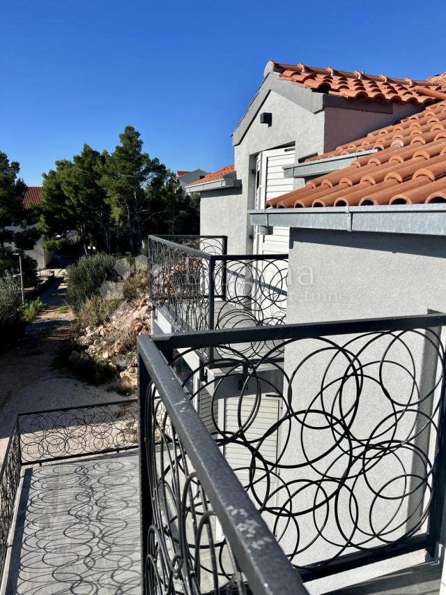 Haus Sveta Neđelja, Hvar, 230m2