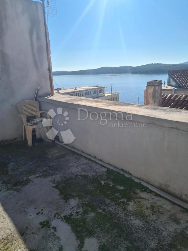 ŠIBENIK CENTAR  dvoetažni stan sa pogledom na more