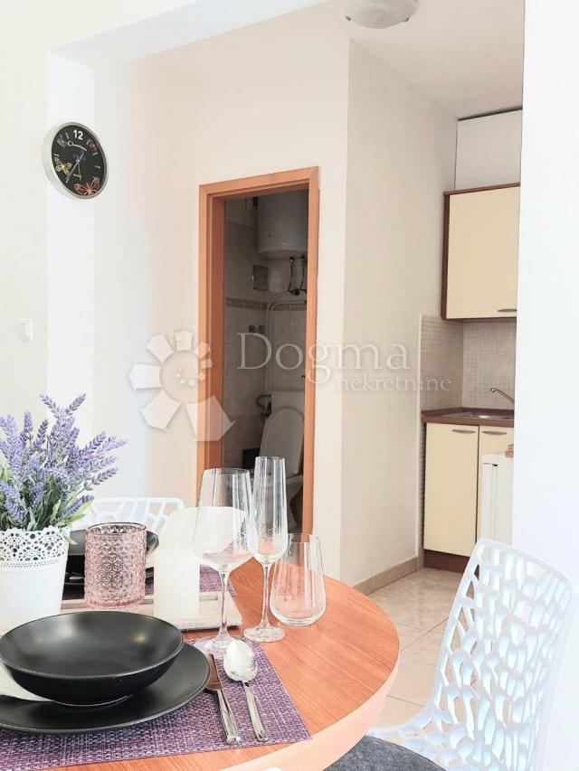 Apartment Okrug Gornji, Okrug, 39m2