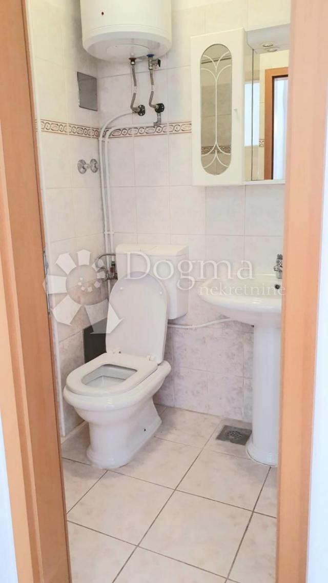 Apartment Okrug Gornji, Okrug, 39m2