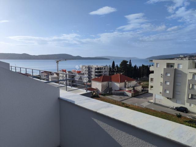 TROGIR-PENTHOUSE S ČAROBNIM POGLEDOM S47