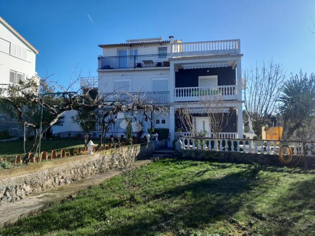 House Kampor, Rab, 289m2