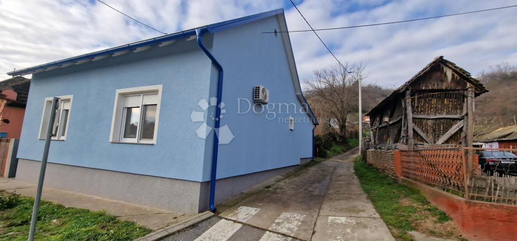 House Batina, Draž, 88m2