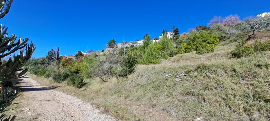 Land Podgora, 2.327m2