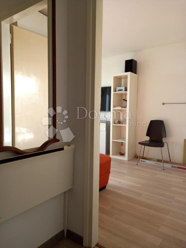 Flat Krnjevo, Rijeka, 27,26m2