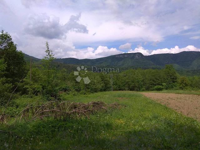 Prilika! Brod na Kupi građevinska parcela 1848m2