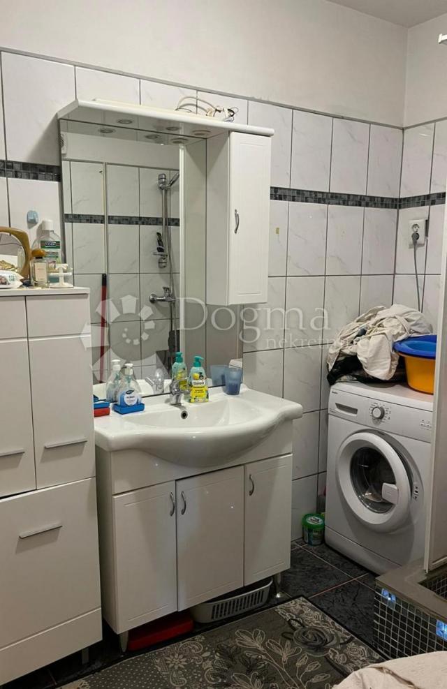 Flat Rastočine, Rijeka, 76m2