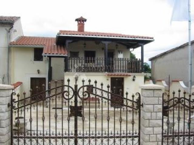 House Jurići, Žminj, 93m2