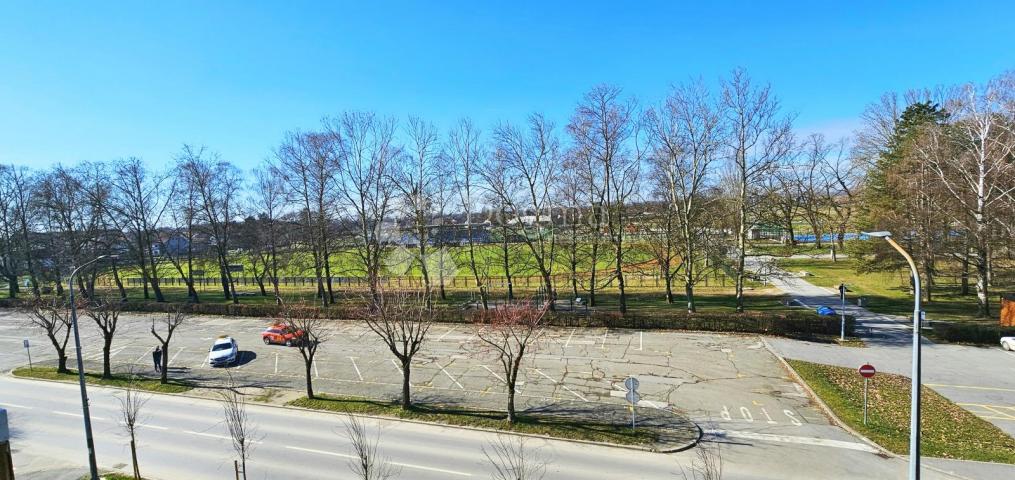 Flat Centar Ivanić-Grad, Ivanić-Grad, 71,74m2