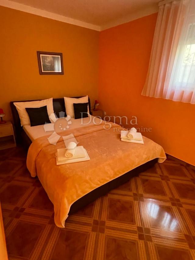 Apartmanska kuća Zadar, Borik