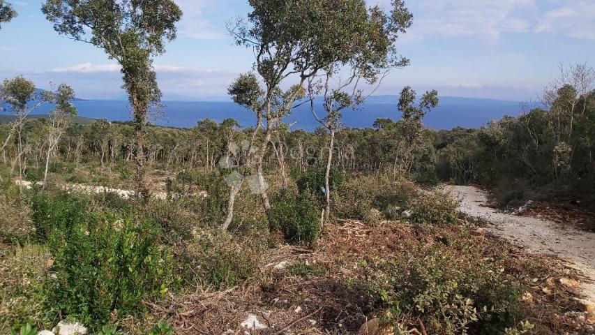 Land Kavran, Marčana, 775m2