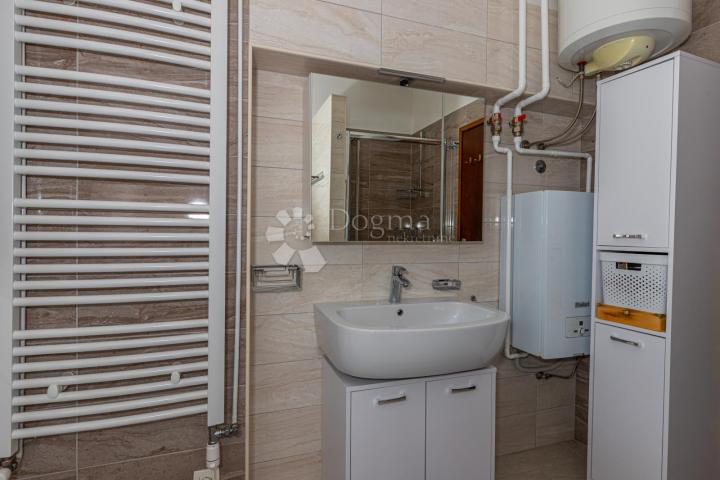 APARTMAN CRIKVENICA S NEODOLJIVIM POGLEDOM NA MORE