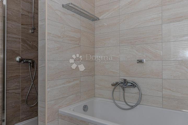 APARTMAN CRIKVENICA S NEODOLJIVIM POGLEDOM NA MORE