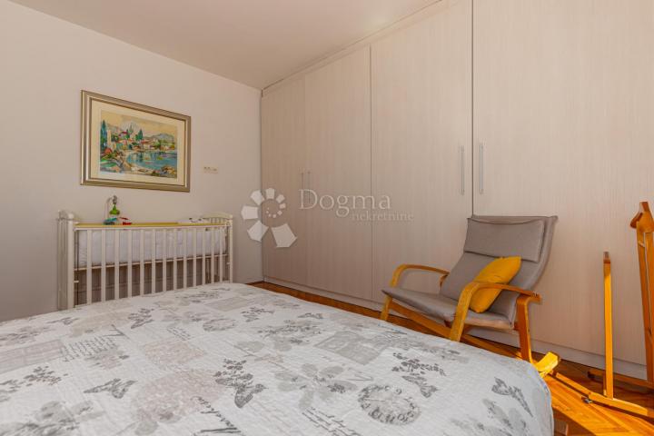 APARTMAN CRIKVENICA S NEODOLJIVIM POGLEDOM NA MORE