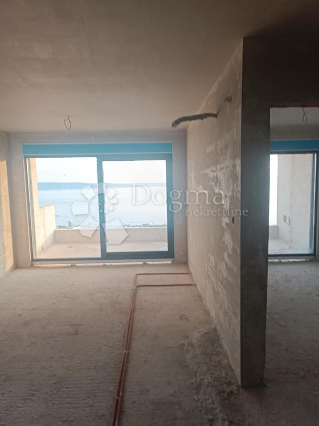 Flat Veliko Brdo, Makarska, 76m2