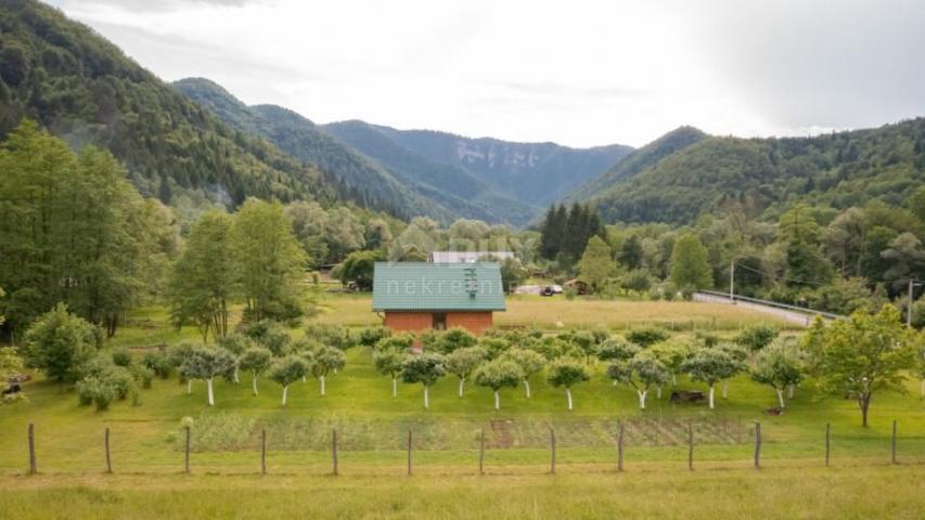 GORSKI KOTAR, BROD NA KUPI - Građevinsko zemljište od 1960m2!