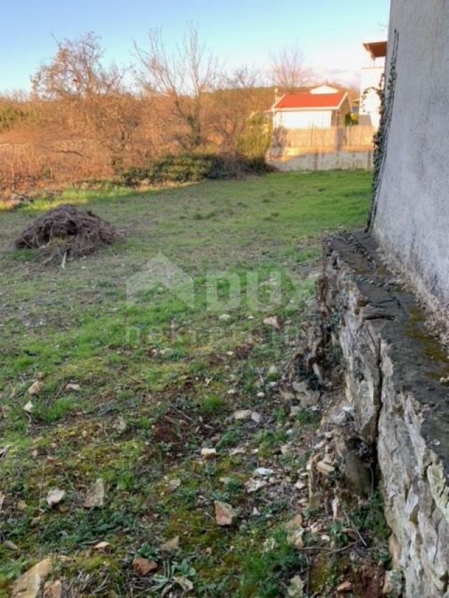 ISTRIA SVETINČENAT, Stone house for renovation with project