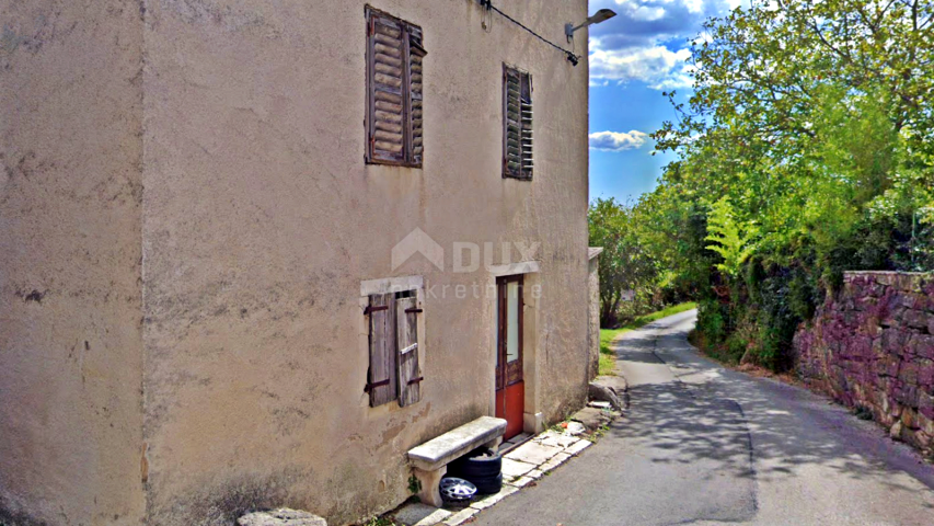 ISTRIA, CEROVLJE - Stone house with a panoramic view