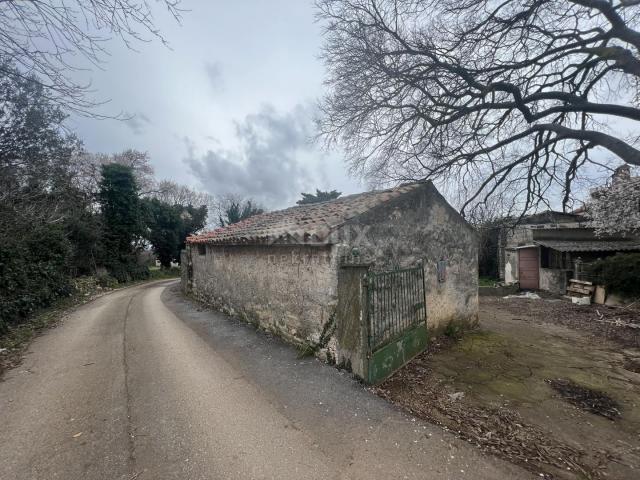 ISTRIEN, VALTURA - Haus zur Anpassung