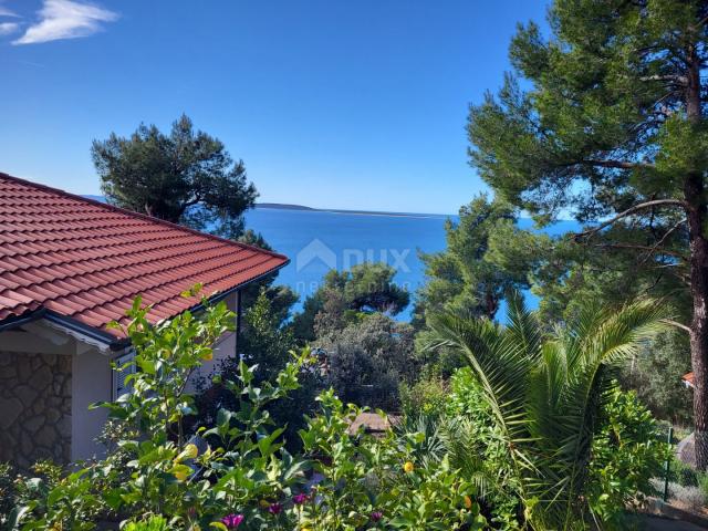 INSEL CRES - Haus mit Meerblick und zwei Wohnungen