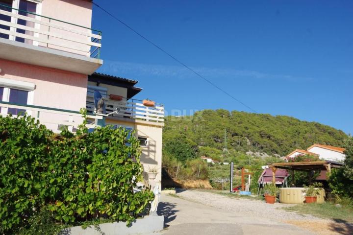 RAB ISLAND, BARBAT - Haus mit 5 Wohnungen inmitten der Natur