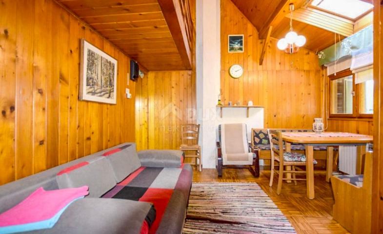 GORSKI KOTAR, VRBOVSKO-Rustikales Ferienhaus aus Holz in Gorski Kotar