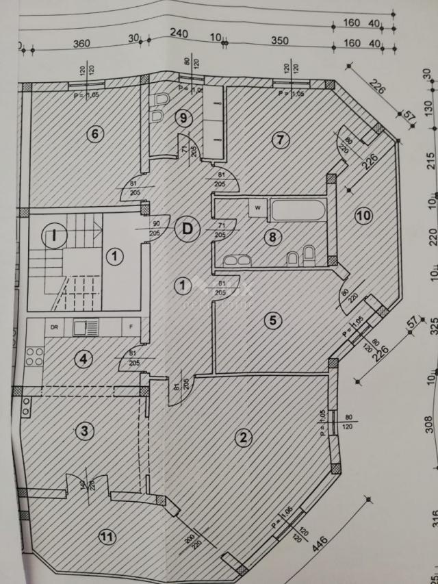 ISTRIEN, POREČ - Wohnung von 129m2 im Stadtzentrum