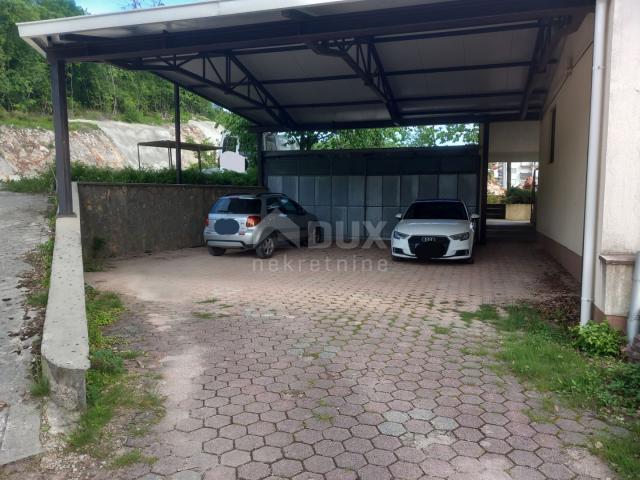 MATULJI - prodajno-proizvodni skladišni prostor 400m2 s 638m2 dvorišta