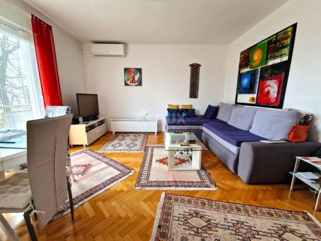 OPATIJA - 2BR + DB with balcony