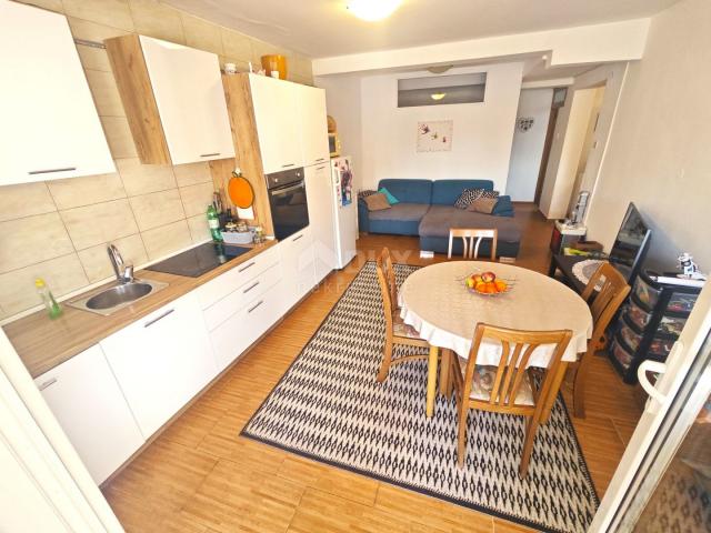 CRIKVENICA - Apartman u centru Crikvenice!