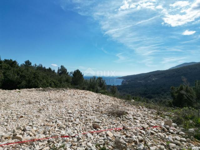 LABIN, SVETA MARINA – Baugrundstück 500m2 mit Meerblick und konzeptionellem Projekt