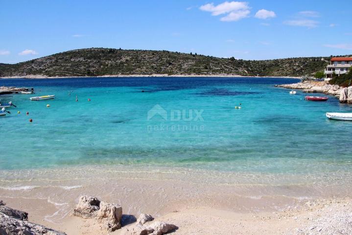 ŠIBENIK, ROGOZNICA - Kuća u blizini mora