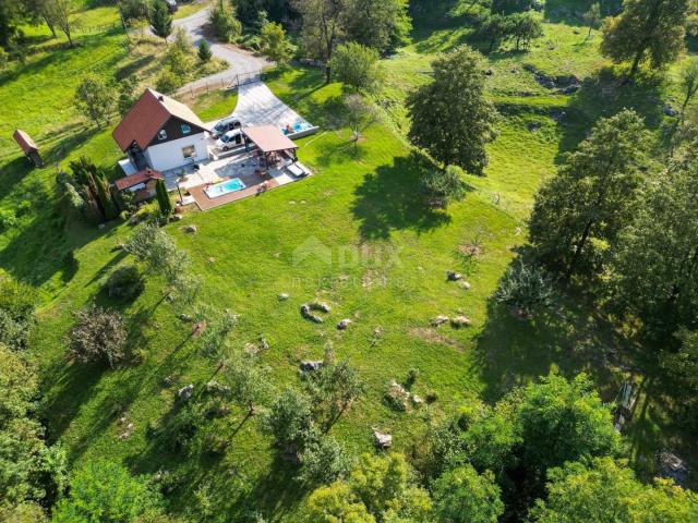 TOUNJ - Haus mit Pool inmitten der Natur