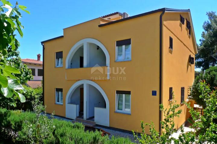 ISTRA, ROVINJ - Apartmanska kuća, 200 m od mora