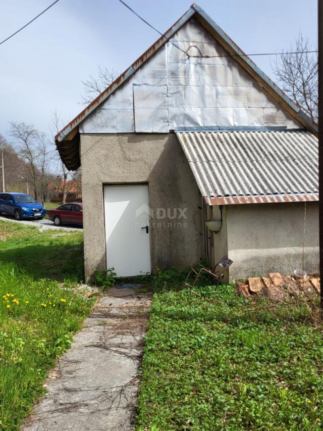 BRUŠANE, GOSPIĆ – Traditionelles Lika-Haus zur Renovierung