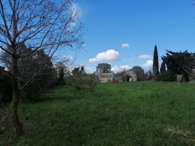 ISTRIA, ŽMINJ Building land in an excellent location, 3200 m2