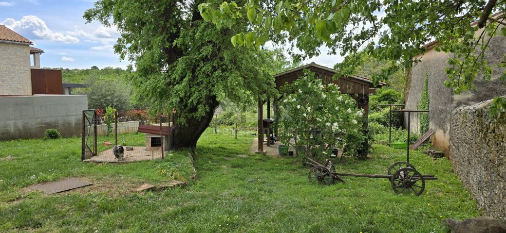 ISTRIA, POREČ - Renovated Istrian house with garden