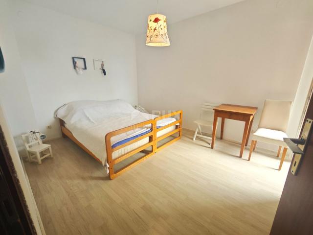 NOVI VINODOLSKI, WOHNUNG 2BR + SCHLAFZIMMER