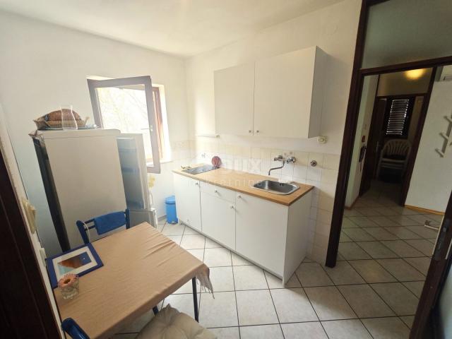 NOVI VINODOLSKI, WOHNUNG 2BR + SCHLAFZIMMER