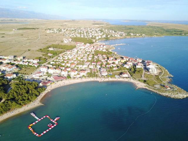 PAG, POVLJANA - Two-story apartment, 100m from the sea, S8