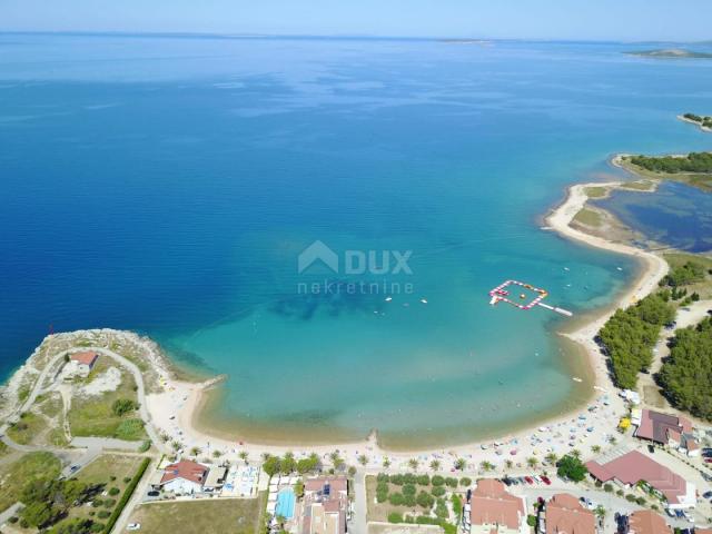 PAG, POVLJANA - Two-story apartment, 100m from the sea, S8