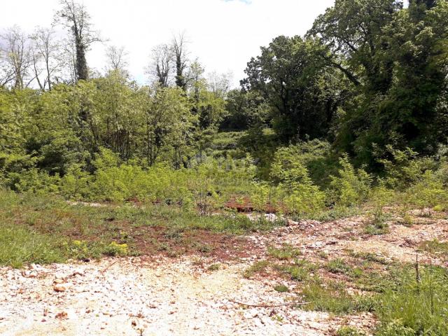 ISTRIA, LABIN - Spacious plot with building permit