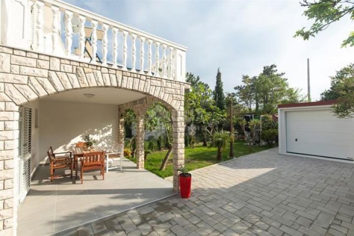 CRIKVENICA, JADRANOVO - schönes Ferienhaus 92m2