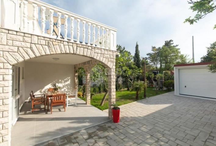 CRIKVENICA, JADRANOVO - schönes Ferienhaus 92m2