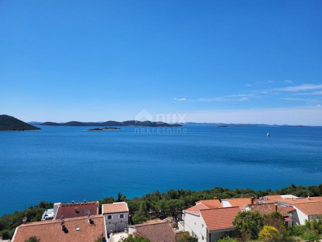 ZADAR, PAKOŠTANE - Two-story apartment with a beautiful view