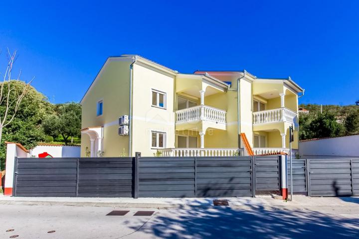 CRIKVENICA, DRAMALJ - Neu gebaute Villa mit Pool