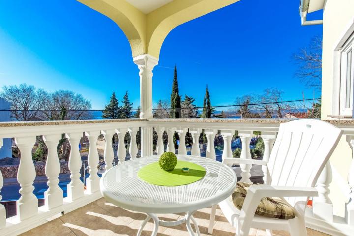 CRIKVENICA, DRAMALJ - Newly built villa with two swimming pools!