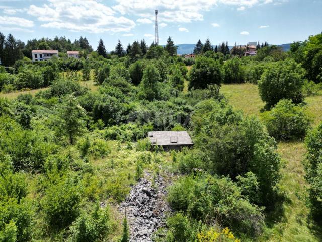 MATULJI, JURDANI, RUPA - Baugrundstück 9000m2 mit GEBÄUDE. GENEHMIGUNG für ein Hallen- und Gewerbewo